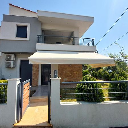 Nikiti Modern Villa Exterior foto